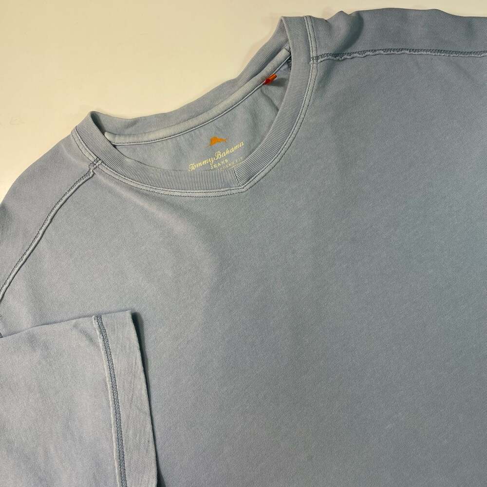 Tommy Bahama Jeans Island Distressed Modern Fit V-Neck T-Shirt Sz L - Picture 4 of 9